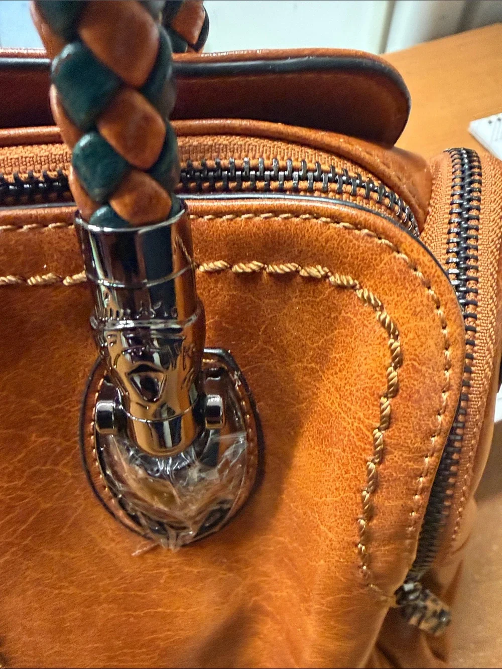 Women's Braided Handle Satchel Handbag - Tan